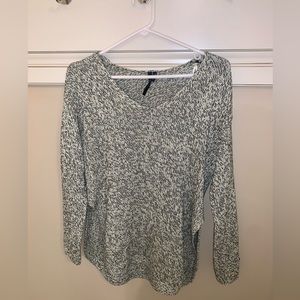 Cozy v neck sweater